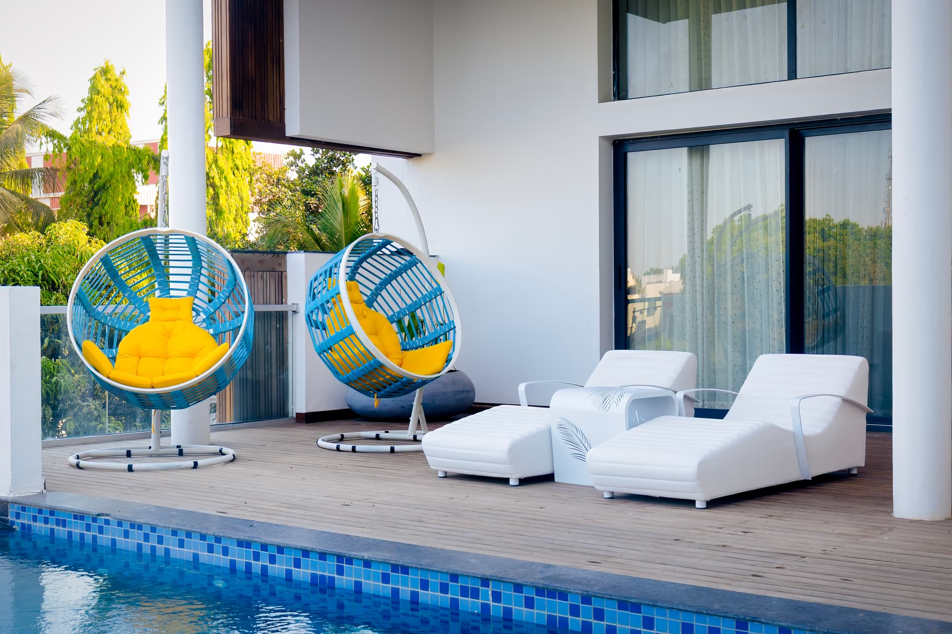 A panoramic view of a private farmhouse for rent in Bangalore.